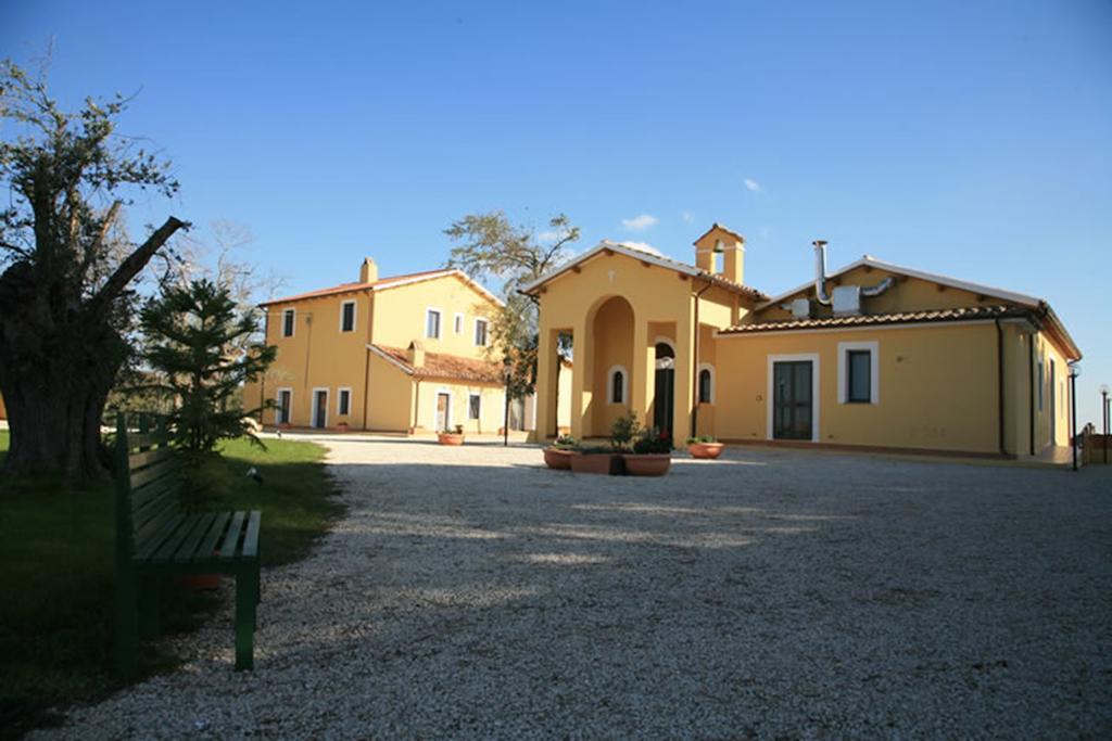 Agriturismo Toscanella 몬테벨로 외부 사진
