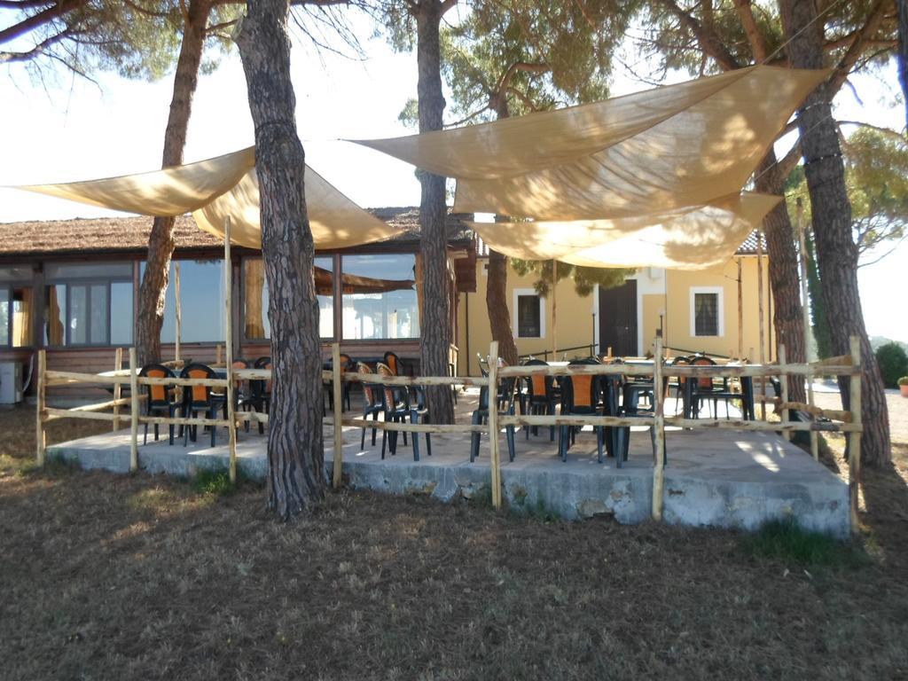 Agriturismo Toscanella 몬테벨로 외부 사진